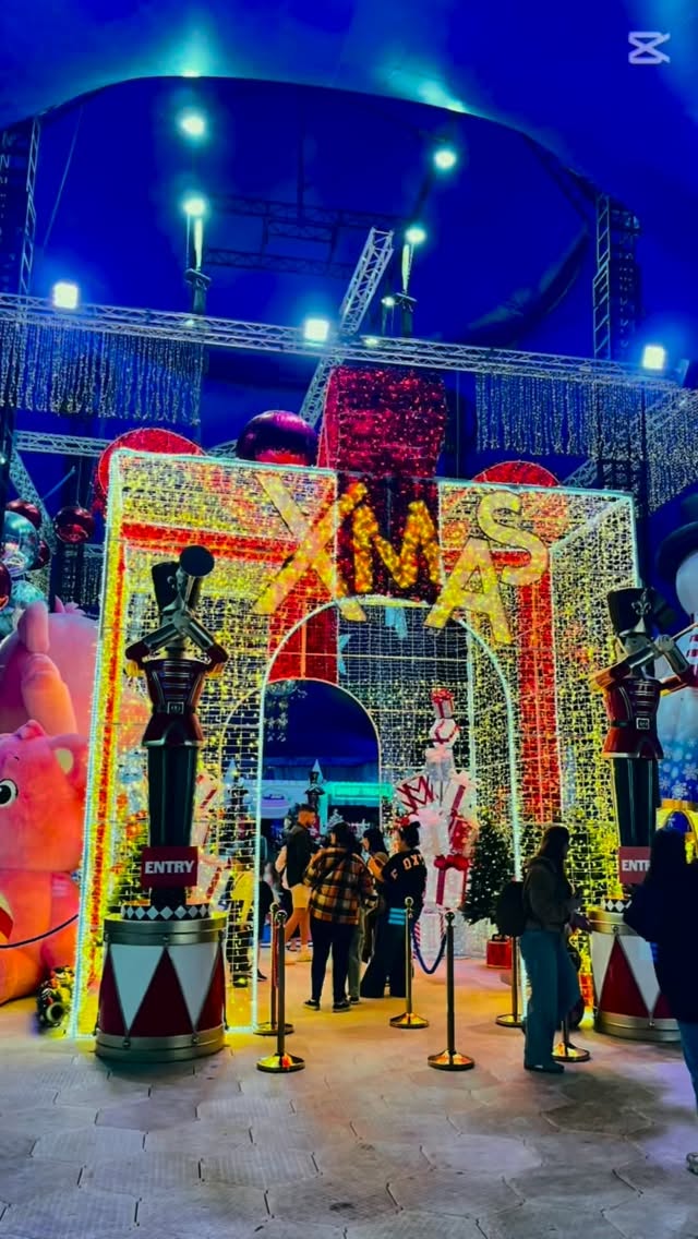 🎟️ GRAB YOUR TICKETS!
Melbourne’s most festive family adventure is officially back.

We had the pleasure of enjoying a magical opening night at @melbournes_christmaswonderland at Caulfield Racecourse.

You don’t want to miss this family experience.
There’s so much to explore from train rides for littlies, craft sessions, decorating delicious treats in Mrs Claus’ Bakery, roller-skating, high-fiving roving characters like Rudolph and The Carebears and of course jumping all your sillies out in the Snowman Igloo 🎅💛

It’s the ultimate way to jump into the Christmas spirit with the family—sparkles guaranteed.

Tickets available from www.ticketmaster.com.au/
—————————————————————————
#christmaswithkids #festive #christmaswonderland #christmastime #thingstodowithkids #lovepeninsulakids 
#invited @cavanaghpr