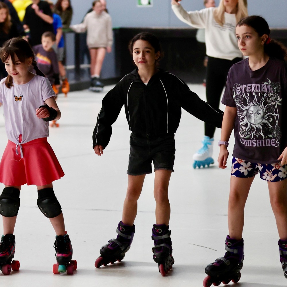 Get your skates on (or hire some of theirs) and get down to @sk8houseau  in Carrum Downs for good old-fashioned family fun this school holidays.

They’re OPEN EVERY DAY with General Sessions, Skate Classes and Birthday Parties, plus by popular demand, they’re also running Sensory Sessions on Friday morning Jan 23rd!

Find out more: https://www.sk8house.com.au/