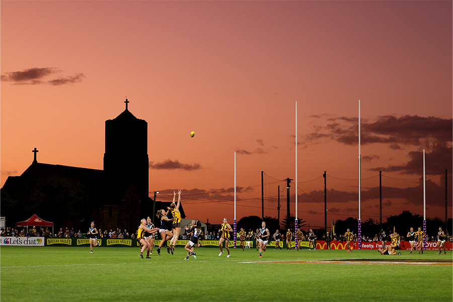 AFLW - Hawthorn v West Coast Eagles